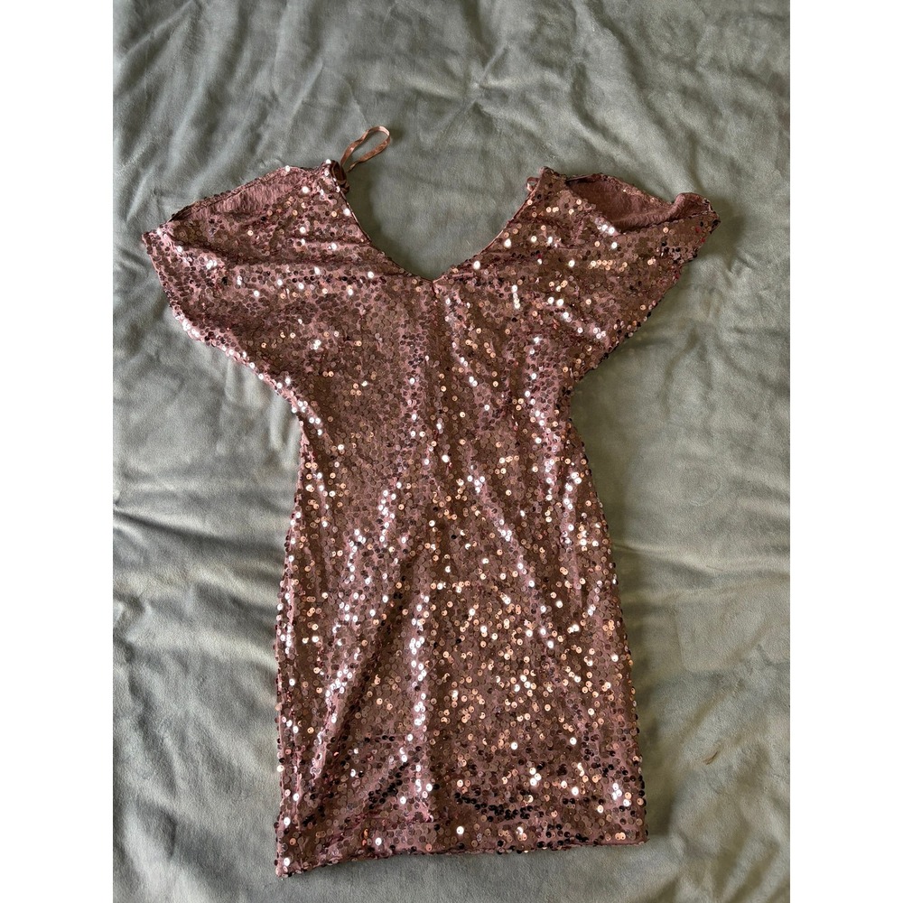As U Wish Rose Gold Sequin Mini Dress V-Neck Flutter Sleeve Party Cocktail Small - Picture 1 of 4